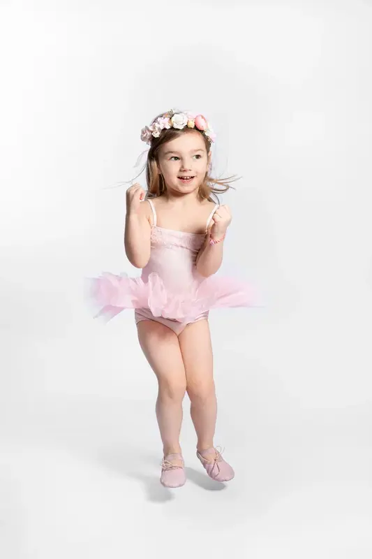 Child photographed by Darina Photography in Barnet, North London