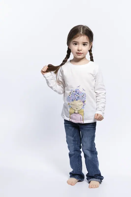 Child photographed by Darina Photography in Barnet, North London