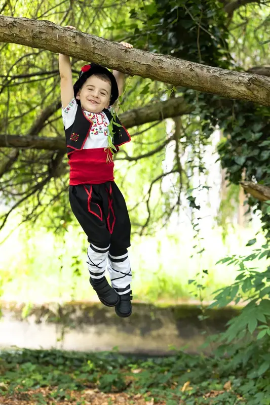 Child photographed by Darina Photography in Barnet, North London