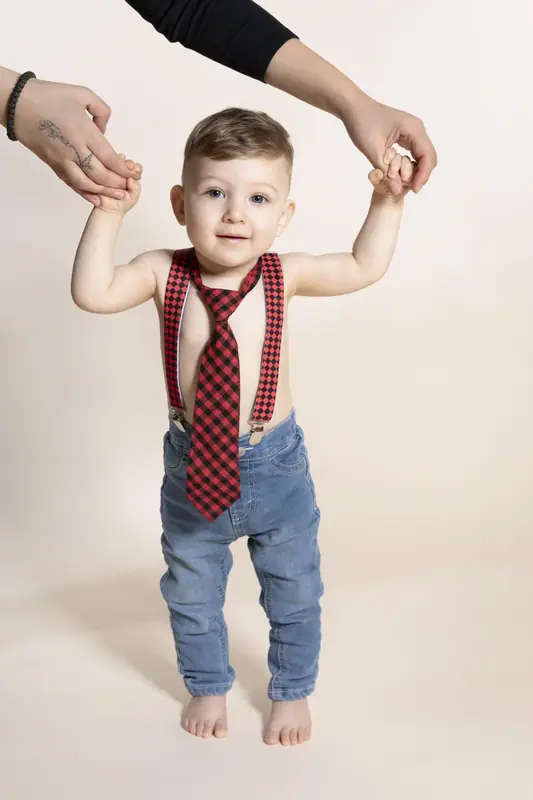 Child photographed by Darina Photography in Barnet, North London
