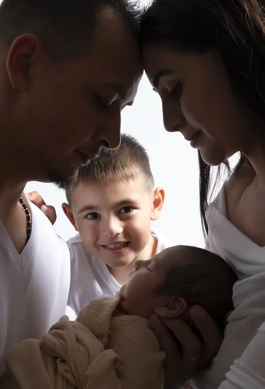 Family photographed by Darina Photography in Barnet, North London
