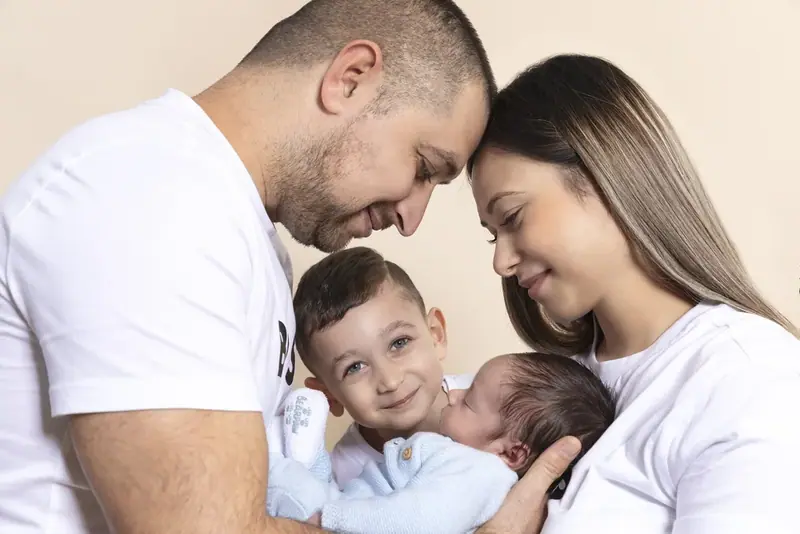 Family photographed by Darina Photography in Barnet, North London
