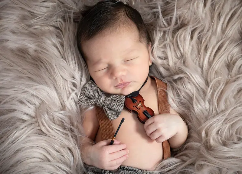 Newborn baby photographed by Darina Photography in Barnet, North London