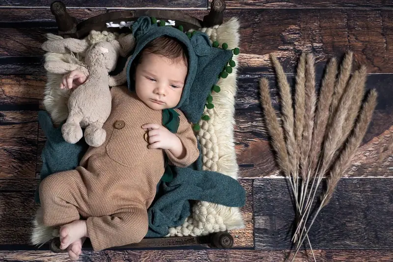 Newborn baby photographed by Darina Photography in Barnet, North London