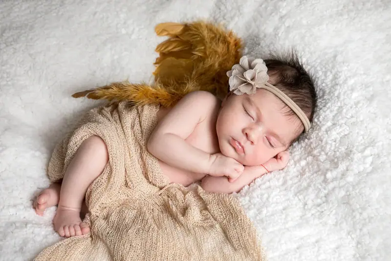 Newborn baby photographed by Darina Photography in Barnet, North London