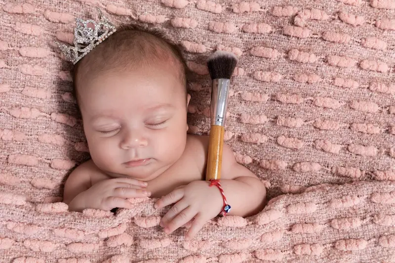 Newborn baby photographed by Darina Photography in Barnet, North London