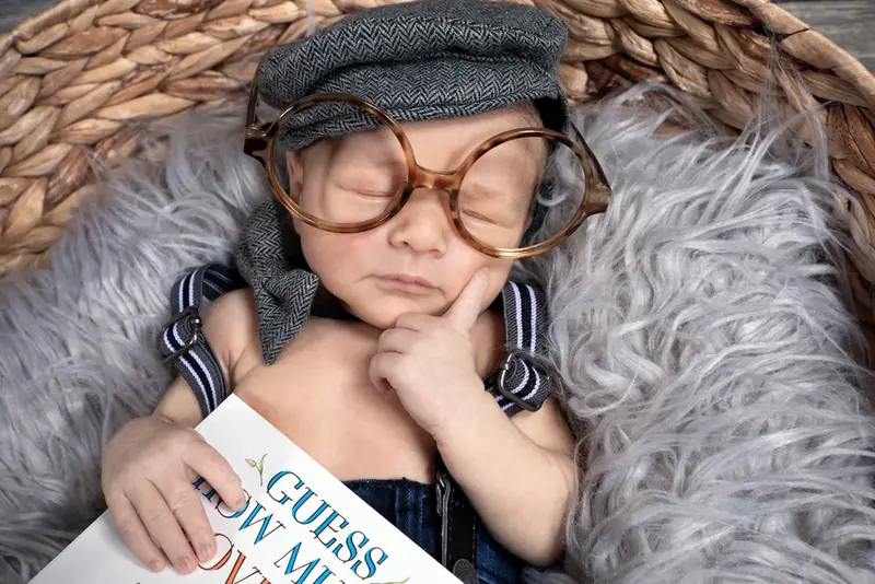 Newborn baby photographed by Darina Photography in Barnet, North London