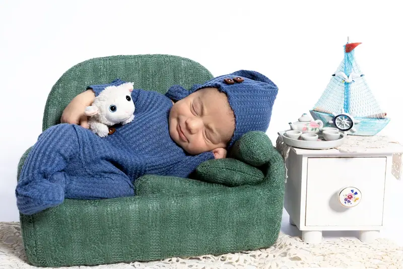 Newborn baby photographed by Darina Photography in Barnet, North London