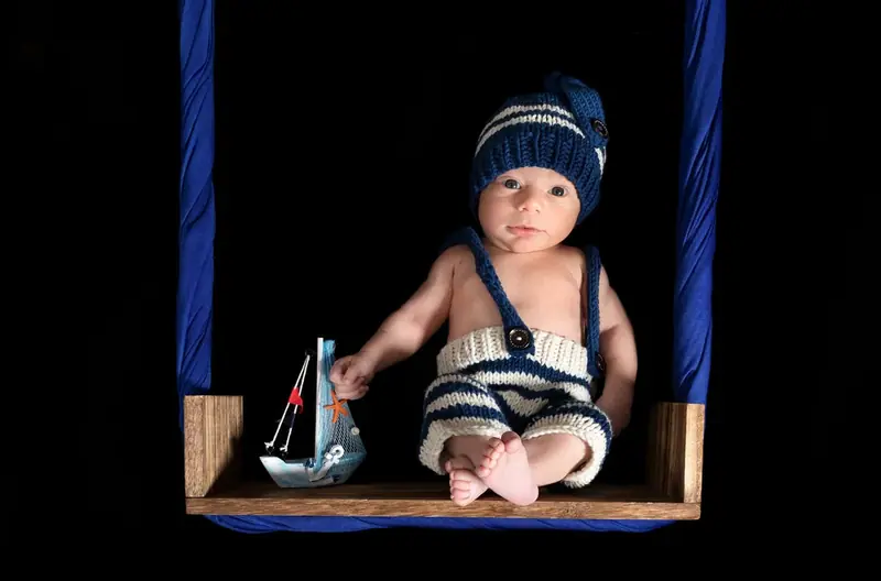 Newborn baby photographed by Darina Photography in Barnet, North London