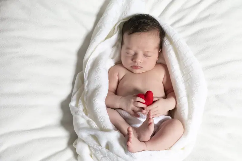 Newborn baby photographed by Darina Photography in Barnet, North London