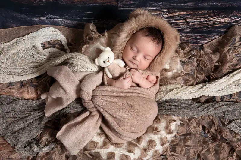Newborn baby photographed by Darina Photography in Barnet, North London