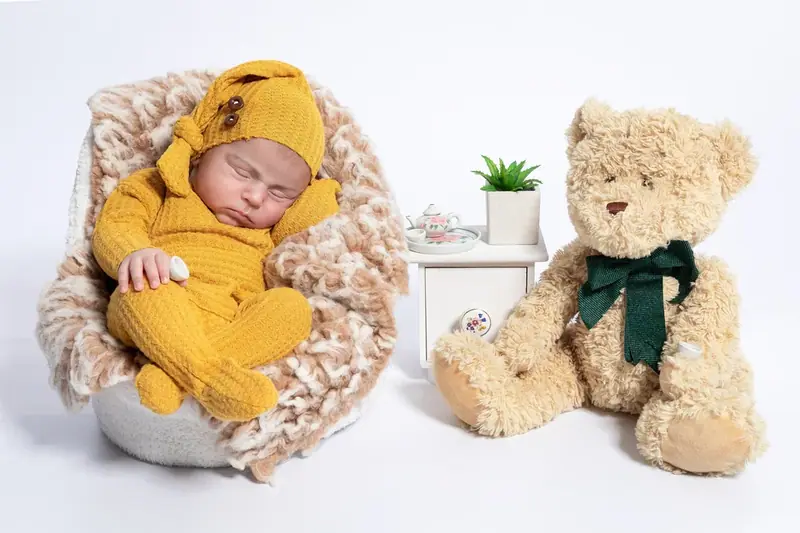 Newborn baby photographed by Darina Photography in Barnet, North London