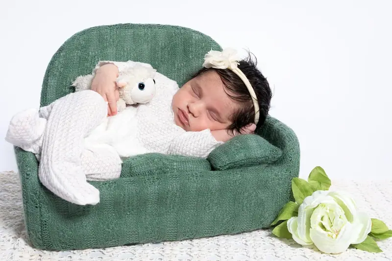 Newborn baby photographed by Darina Photography in Barnet, North London