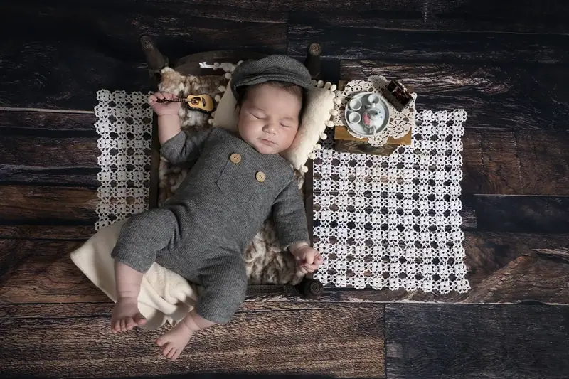 Newborn baby photographed by Darina Photography in Barnet, North London