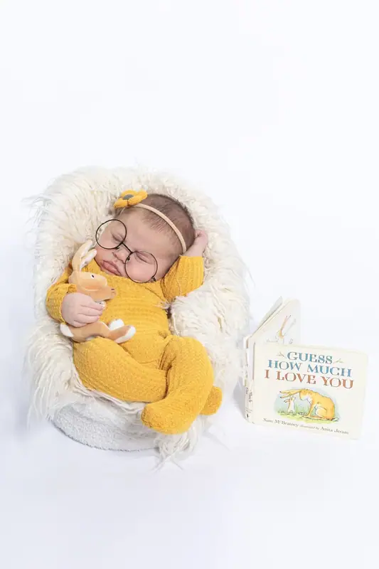 Newborn baby photographed by Darina Photography in Barnet, North London
