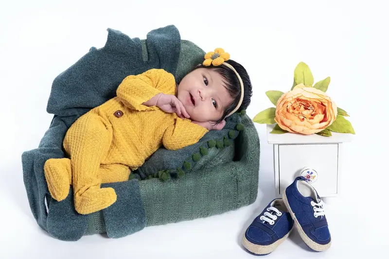 Newborn baby photographed by Darina Photography in Barnet, North London