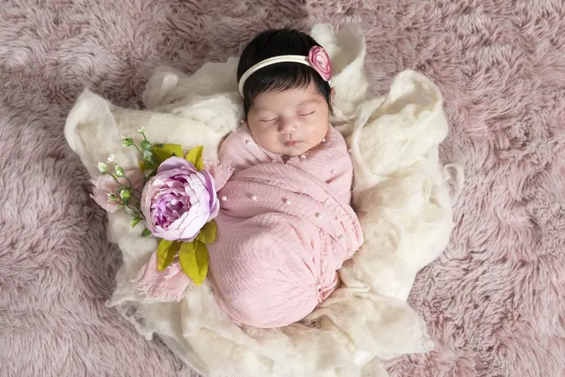 Newborn baby photographed by Darina Photography in Barnet, North London