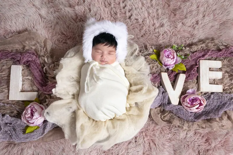 Newborn baby photographed by Darina Photography in Barnet, North London