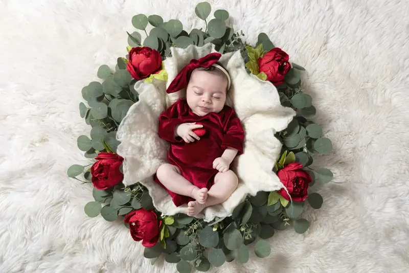 Newborn baby photographed by Darina Photography in Barnet, North London