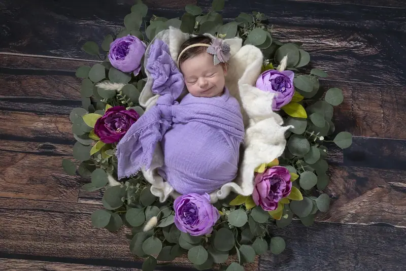 Newborn baby photographed by Darina Photography in Barnet, North London