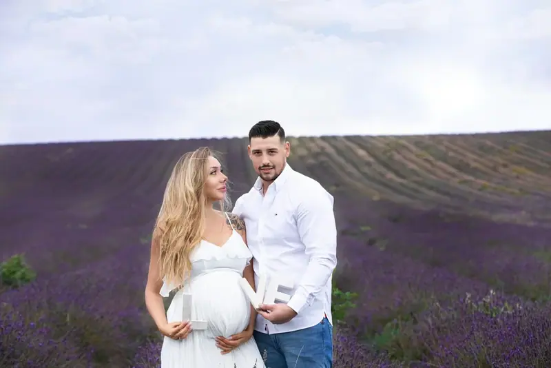 Pregnancy portrait photographed by Darina Photography in Barnet, North London