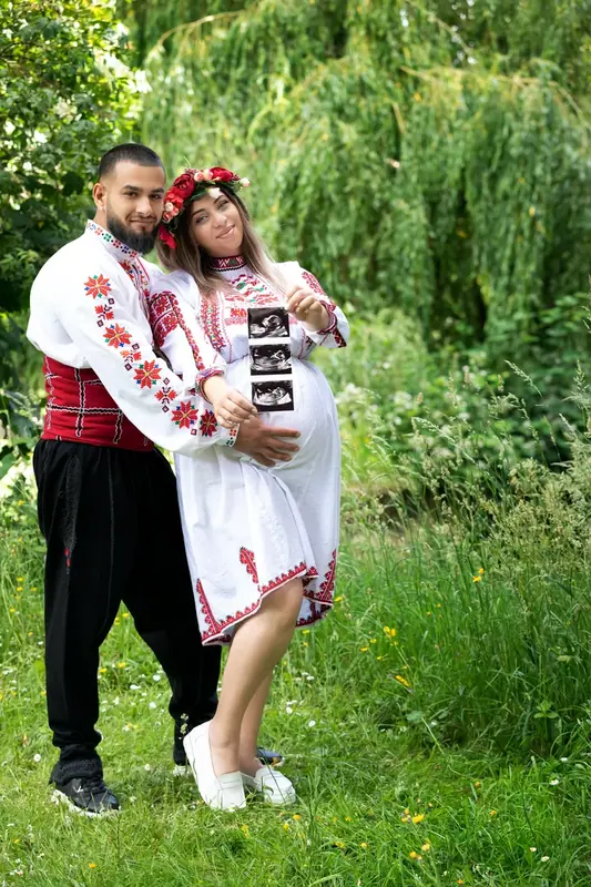 Pregnancy portrait photographed by Darina Photography in Barnet, North London