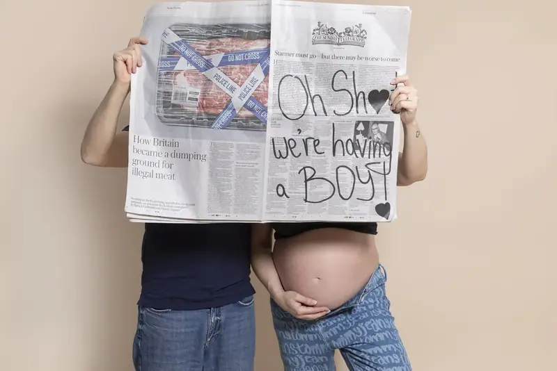 Pregnancy portrait photographed by Darina Photography in Barnet, North London