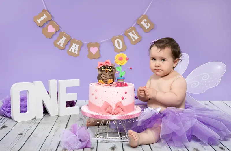 Smash cake birthday session photographed by Darina Photography in Barnet, North London