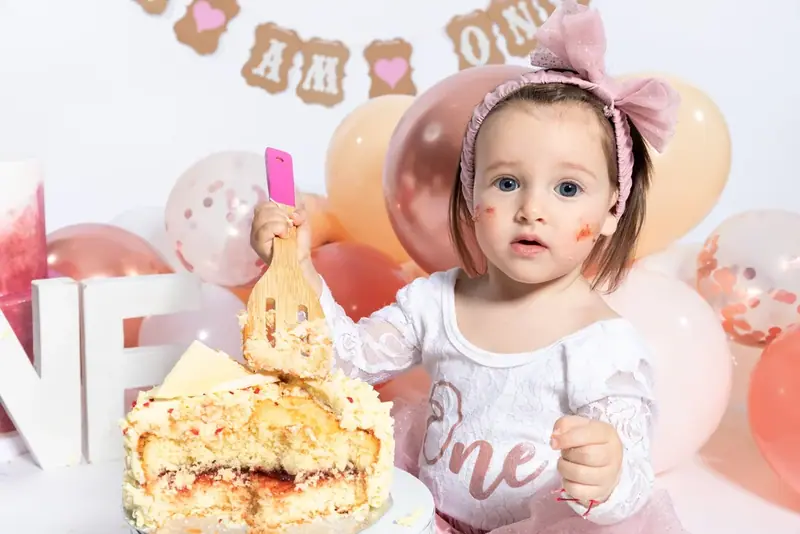 Smash cake birthday session photographed by Darina Photography in Barnet, North London