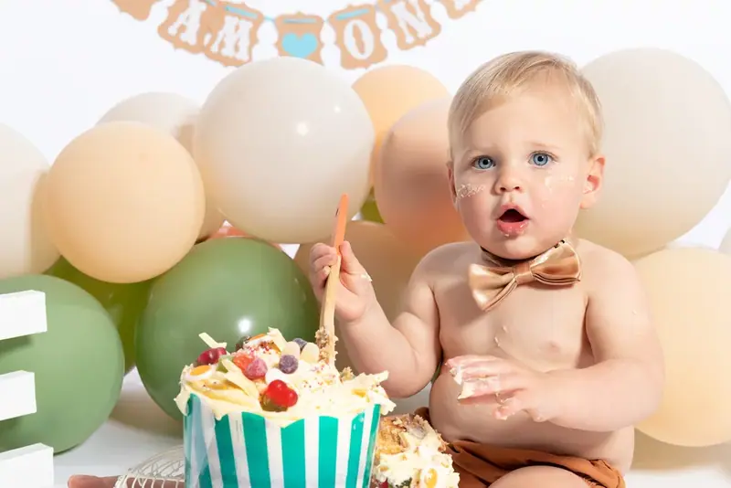 Smash cake birthday session photographed by Darina Photography in Barnet, North London