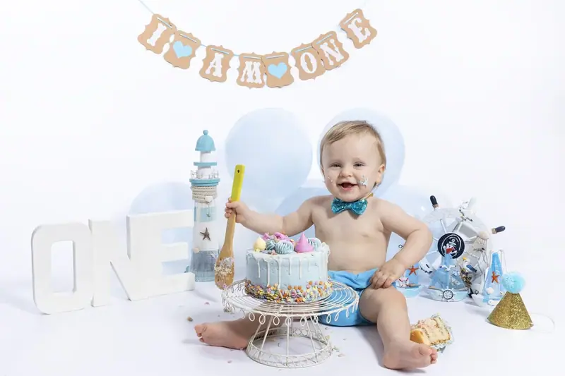 Smash cake birthday session photographed by Darina Photography in Barnet, North London
